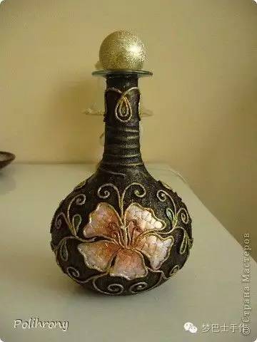 廢棄玻璃酒瓶變身華麗復古工藝品